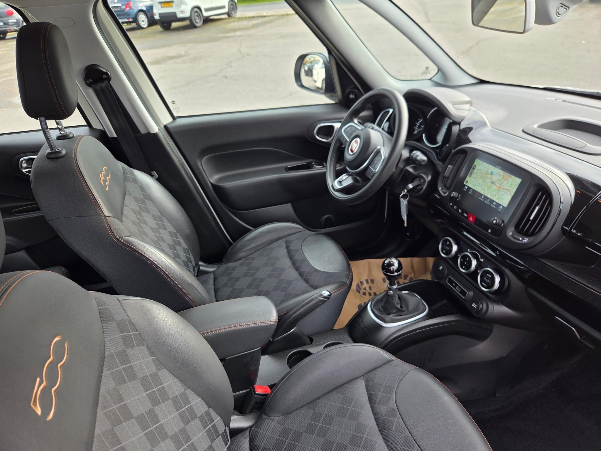 Fiat 500L – Image 8