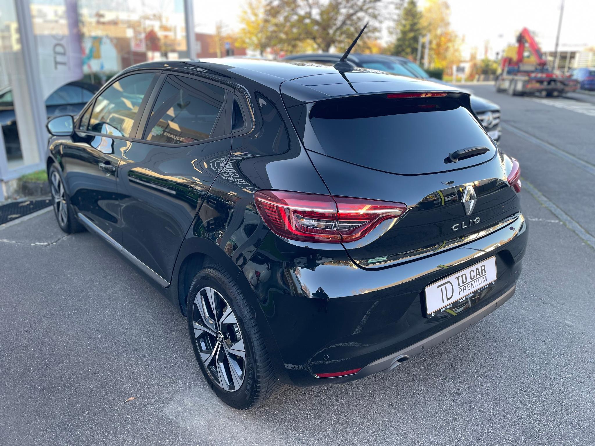 Renault Clio – Image 3