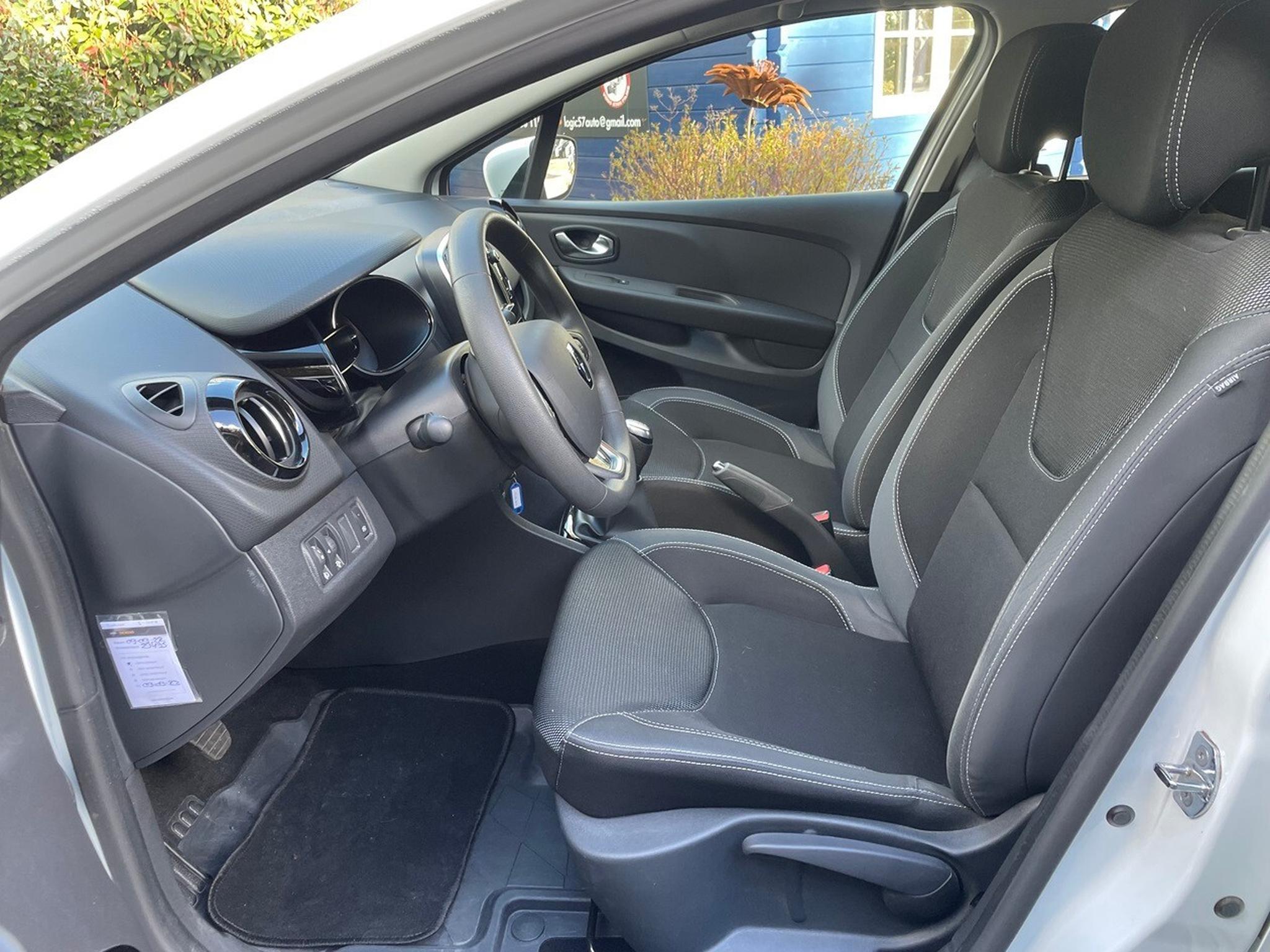 Renault Clio – Image 5