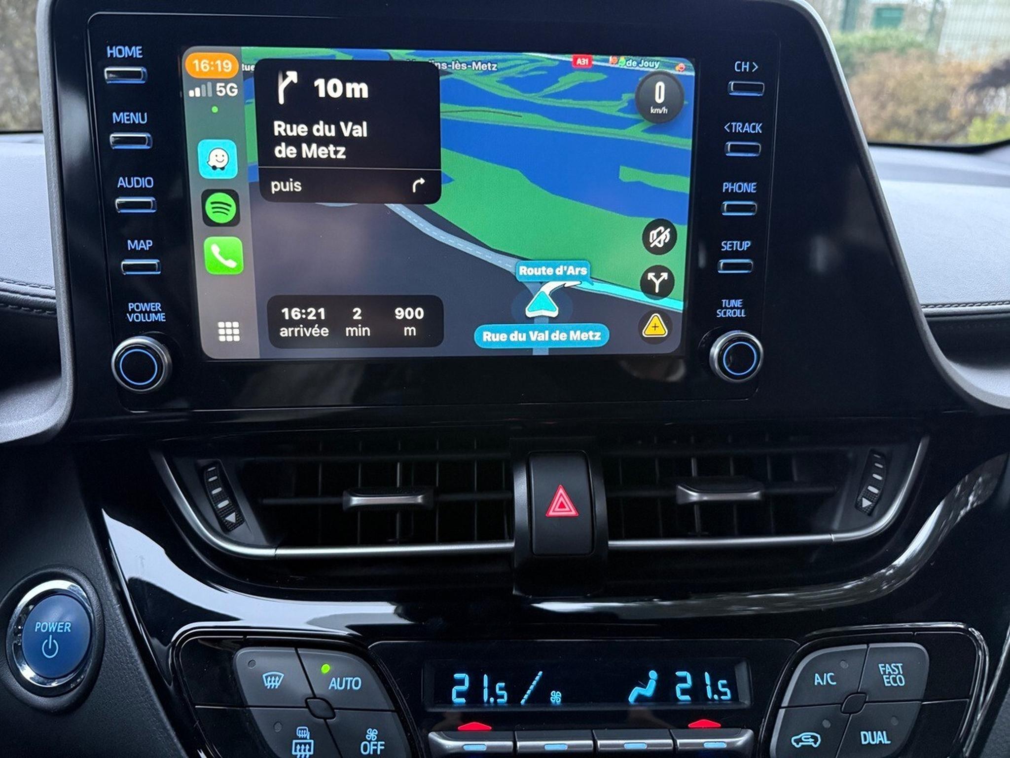 Toyota C-HR – Image 16