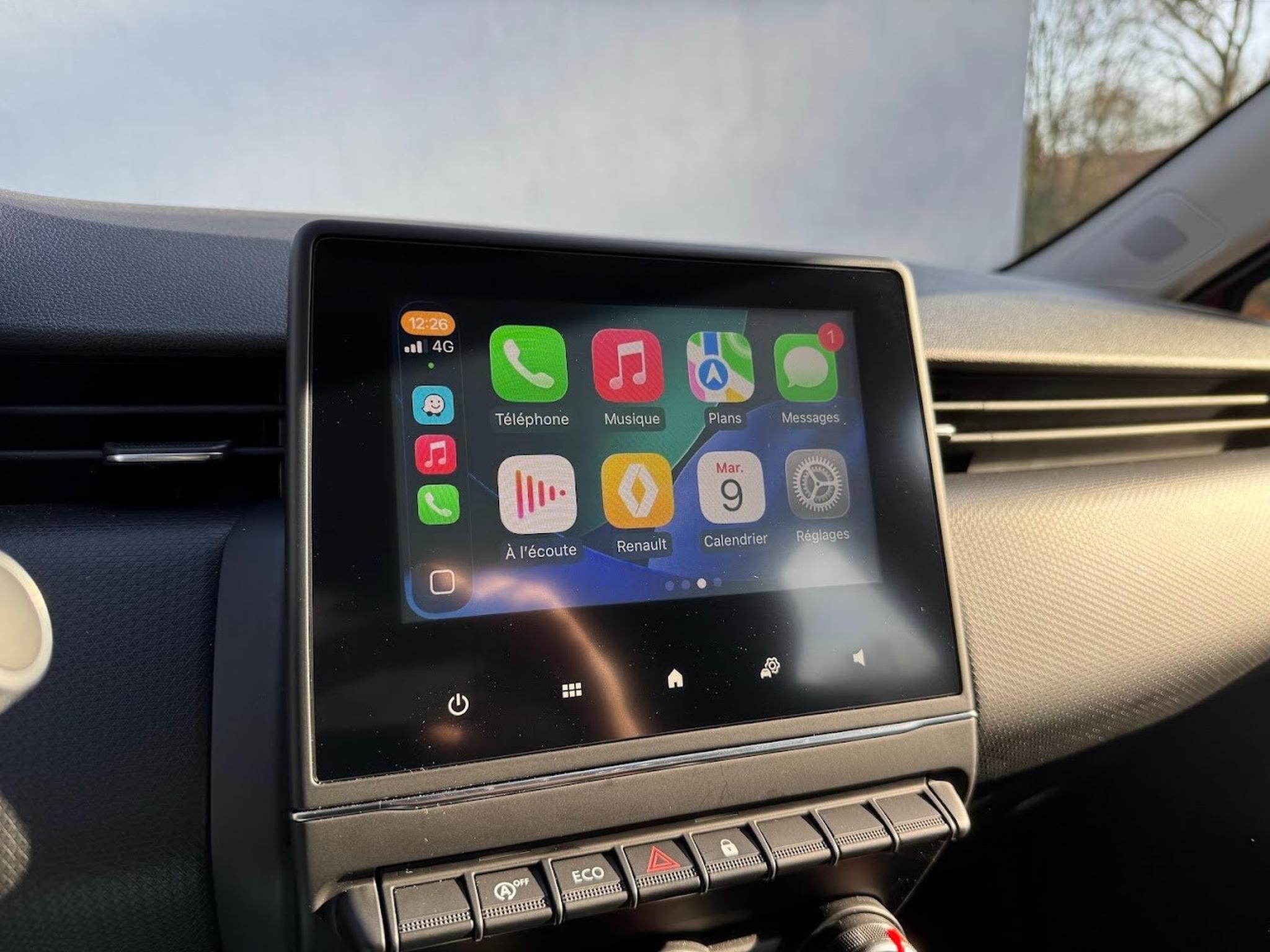 Renault Clio – Image 17