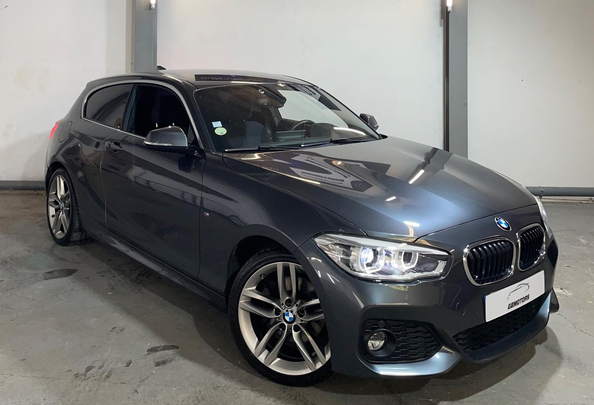 BMW 320 – Image 11