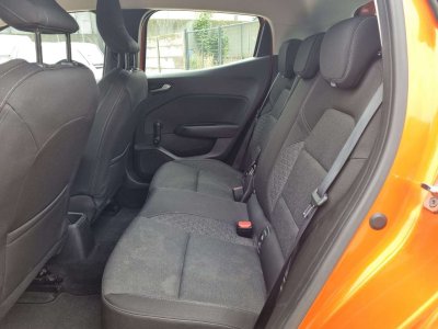 Renault Clio – Image 12