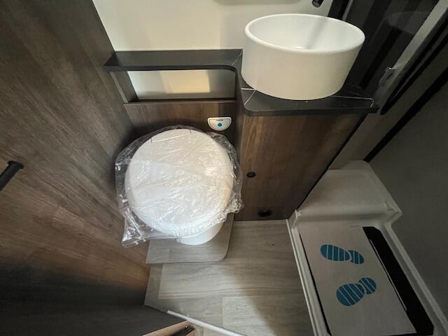 camping-car BENIMAR TESSORO T 483 PACK PLUS NEUF – Image 7