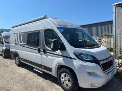 fourgon  CARADO CV 640 NEUF