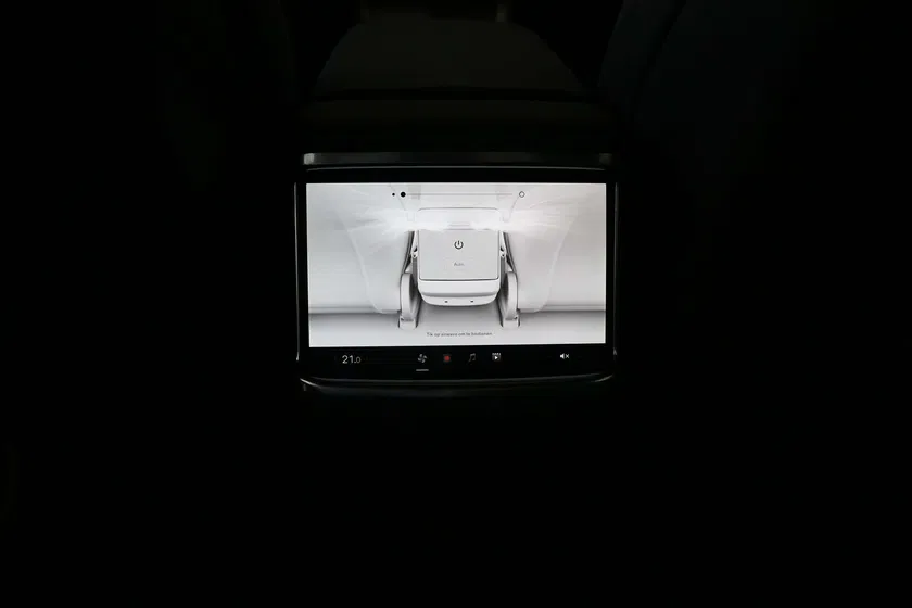 Tesla Model S – Image 2