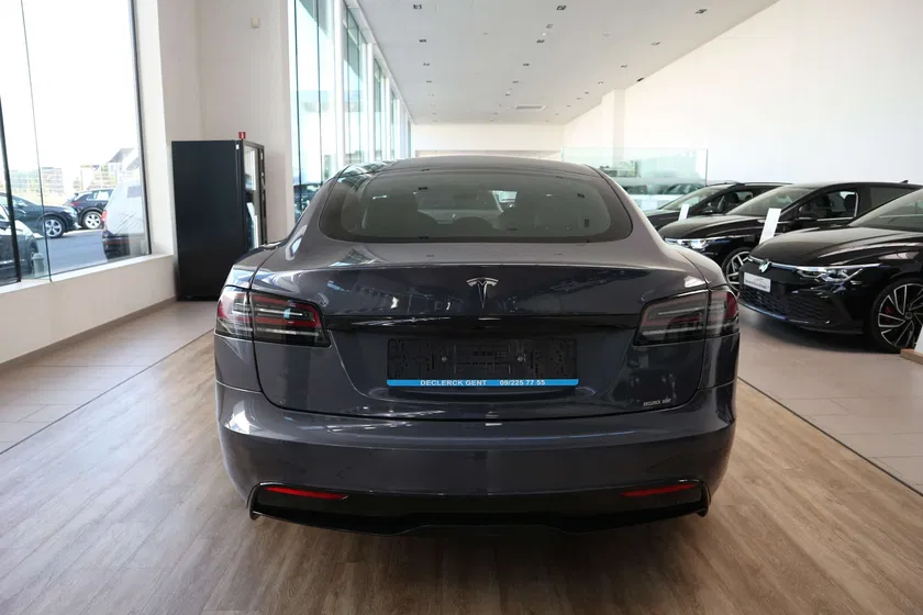 Tesla Model S – Image 20