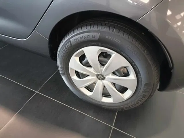 Renault ZOE – Image 8