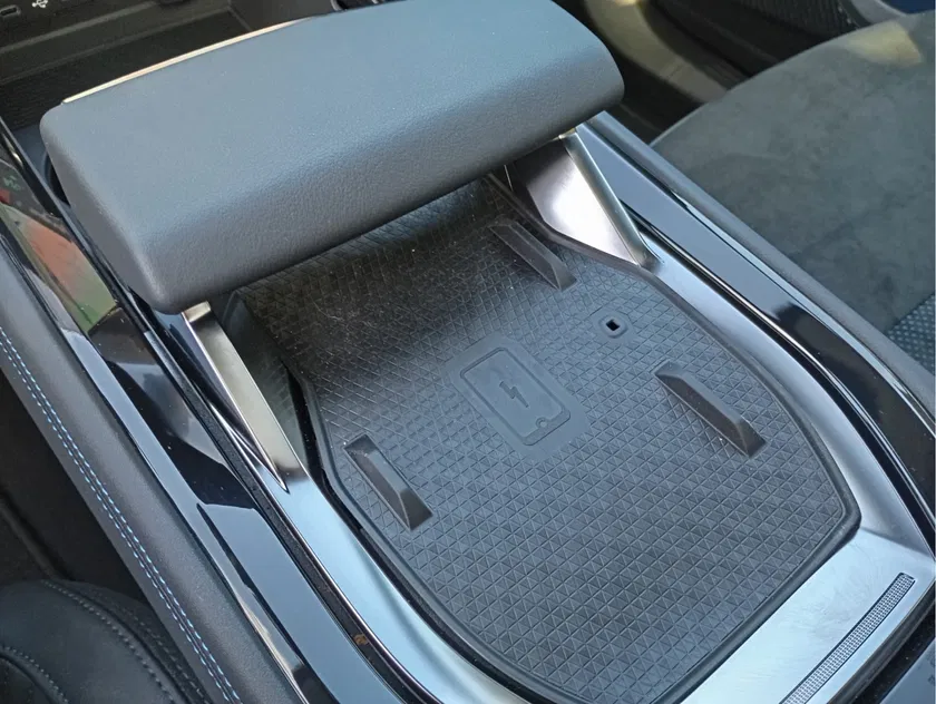 Renault Rafale – Image 5