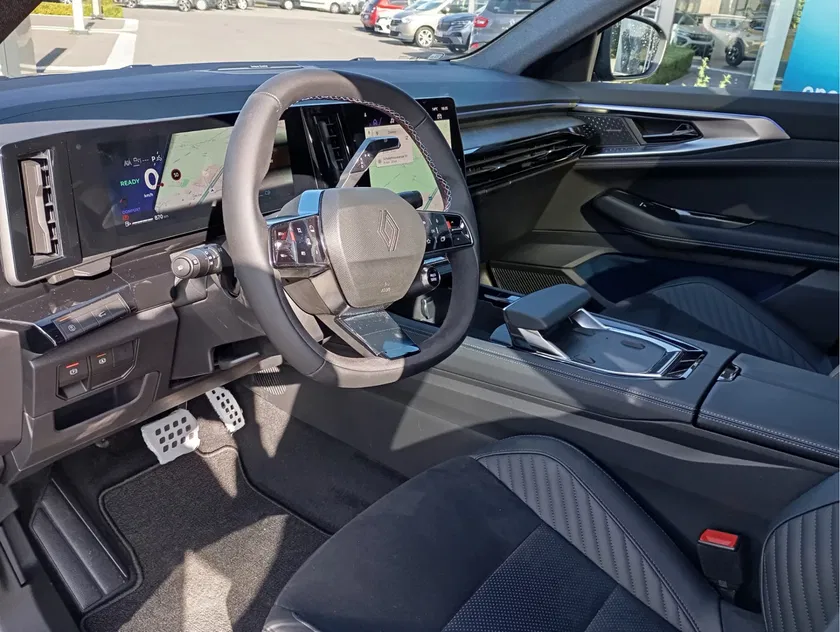 Renault Rafale – Image 12