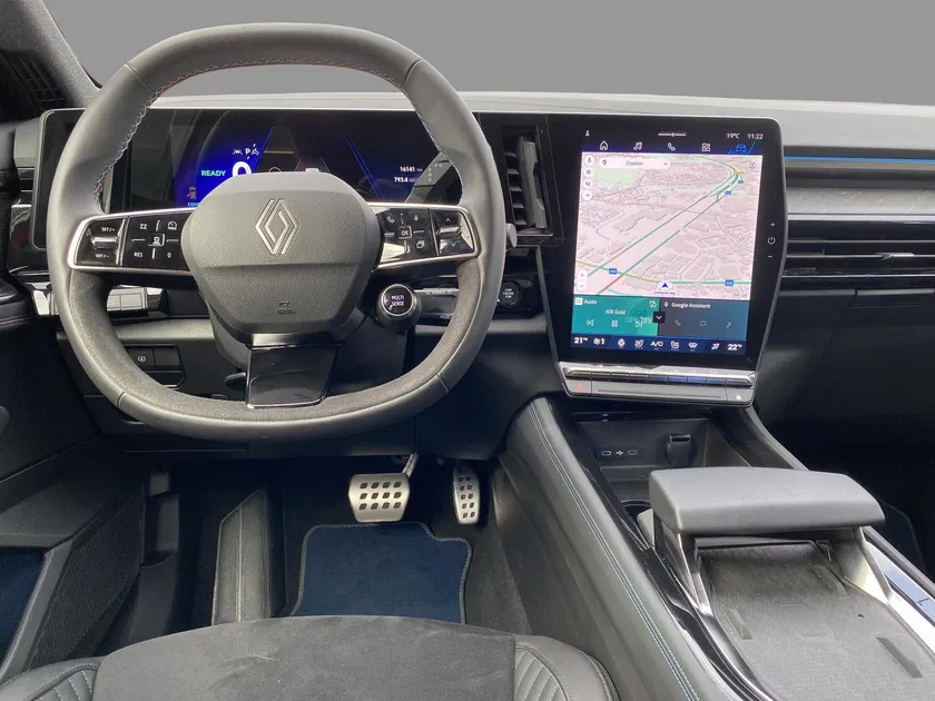 Renault Rafale – Image 11