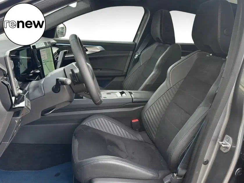 Renault Rafale – Image 13