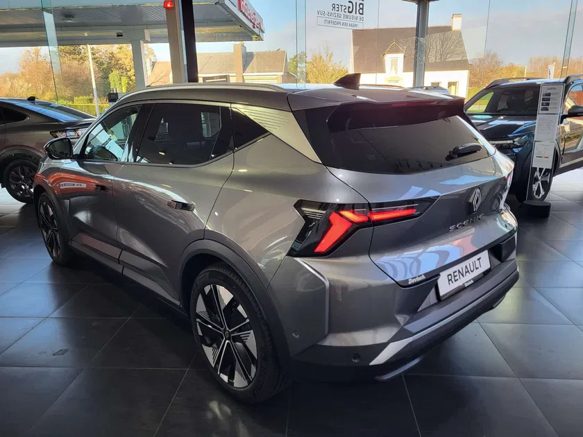 Renault Scenic – Image 23