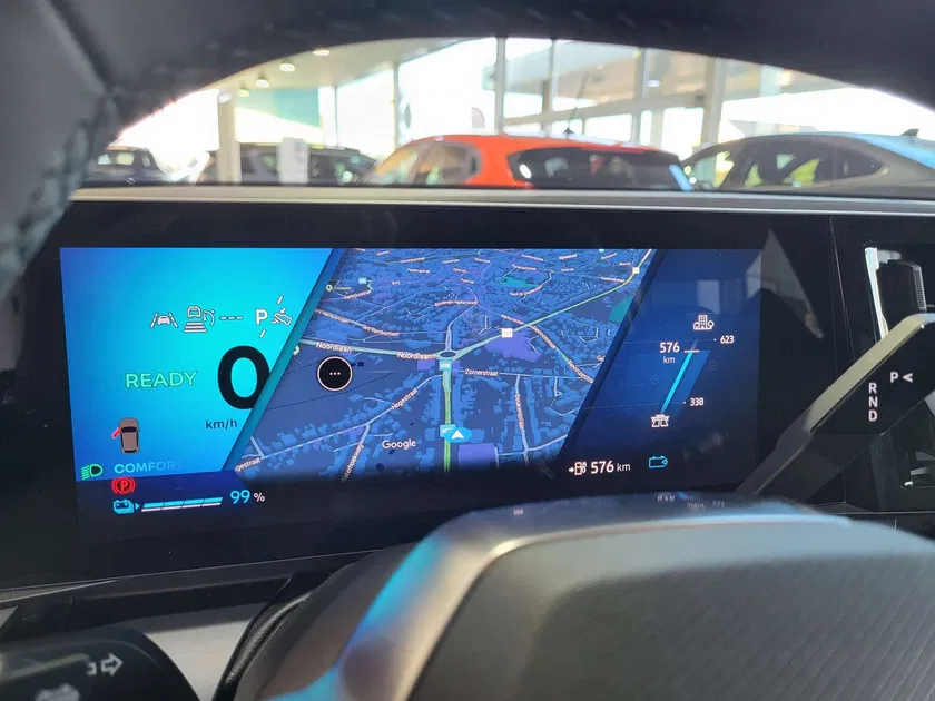 Renault Scenic – Image 16