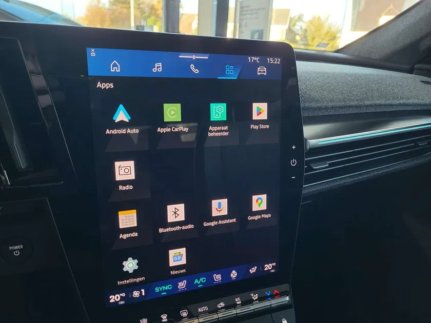 Renault Scenic – Image 11