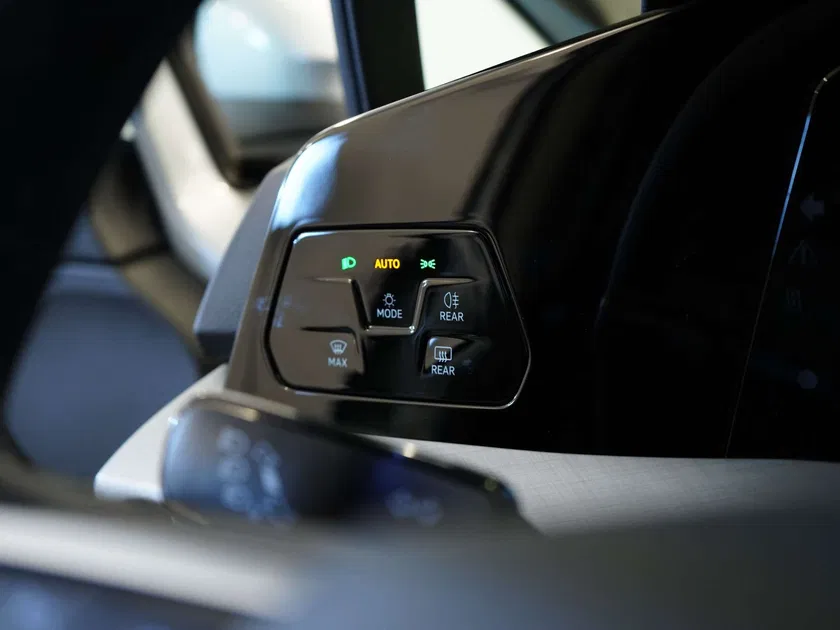 Volkswagen Golf – Image 14