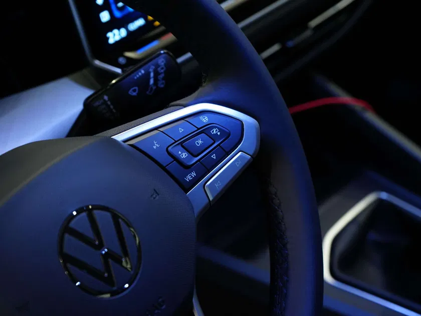 Volkswagen Golf – Image 25