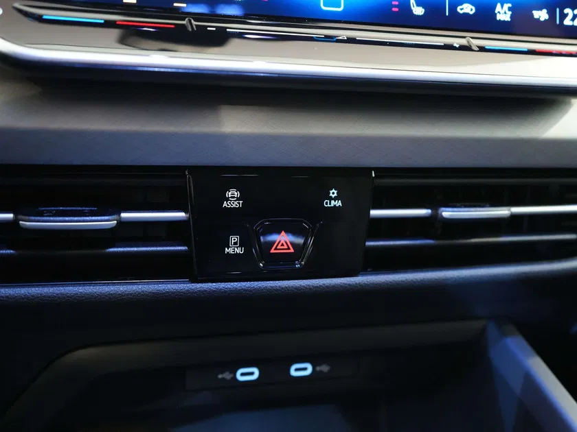 Volkswagen Golf – Image 17