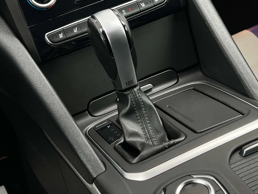 Renault Talisman – Image 25