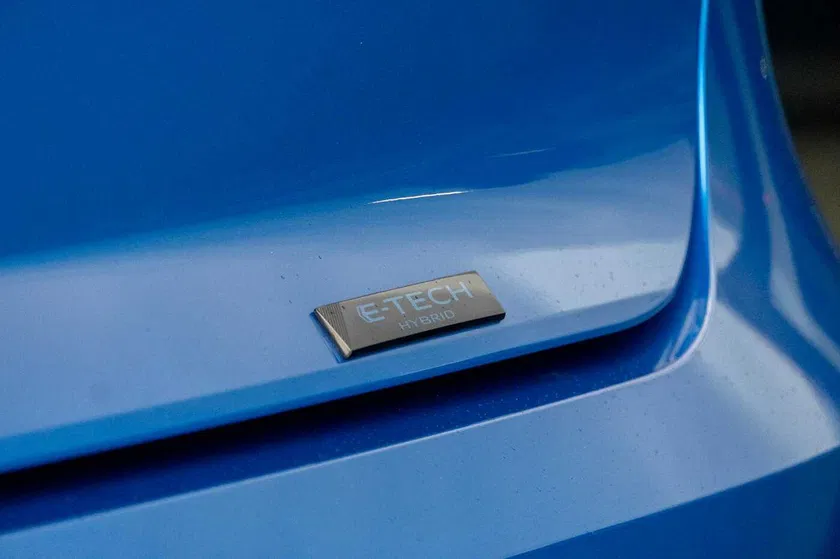 Renault Rafale – Image 26