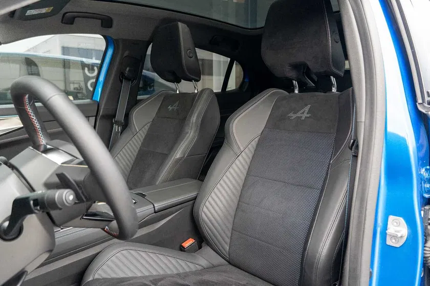 Renault Rafale – Image 22