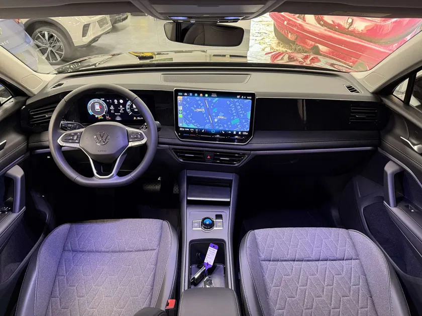 Volkswagen Tiguan – Image 2