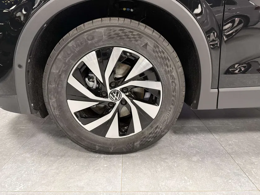 Volkswagen Tiguan – Image 6