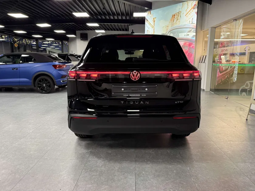 Volkswagen Tiguan – Image 9