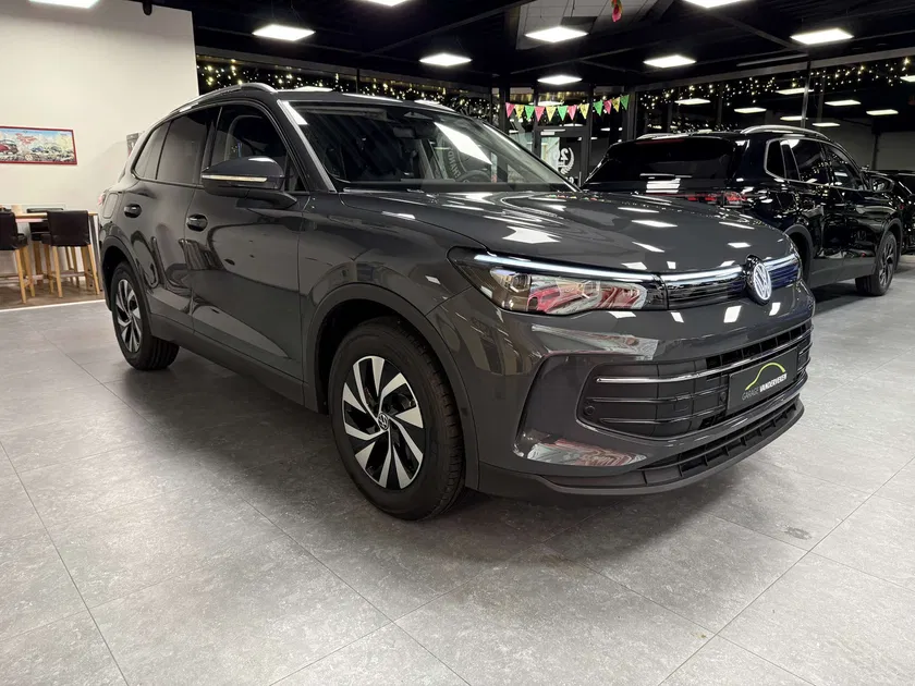 Volkswagen Tiguan – Image 16