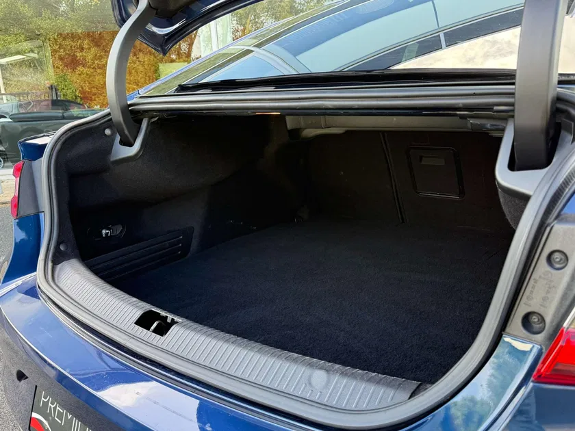 Renault Talisman – Image 24