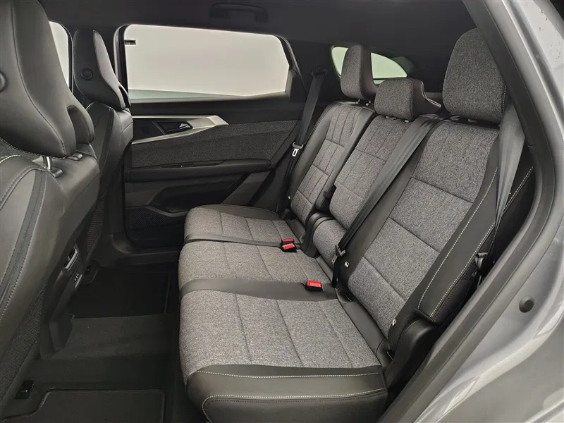 Renault Espace – Image 17