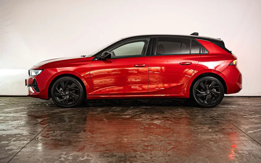 Opel Astra – Image 23