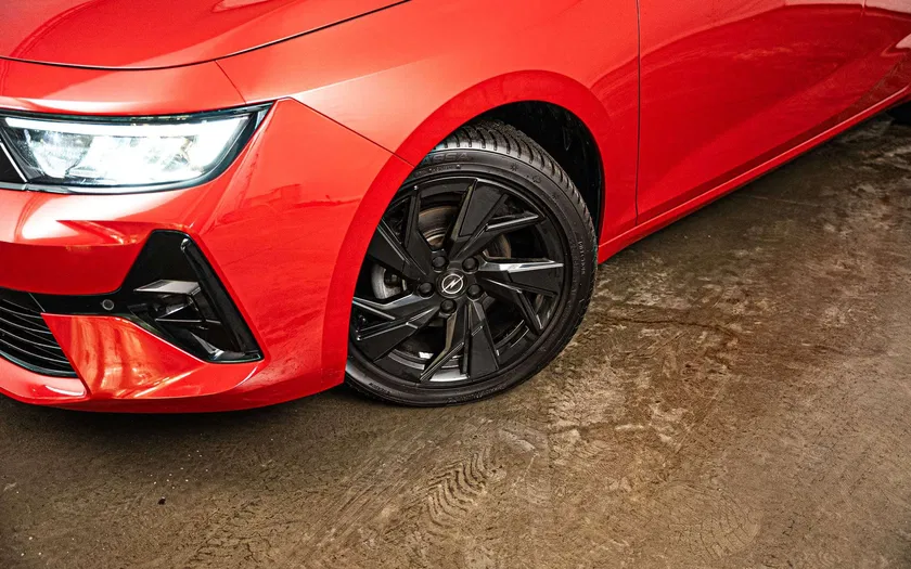 Opel Astra – Image 24