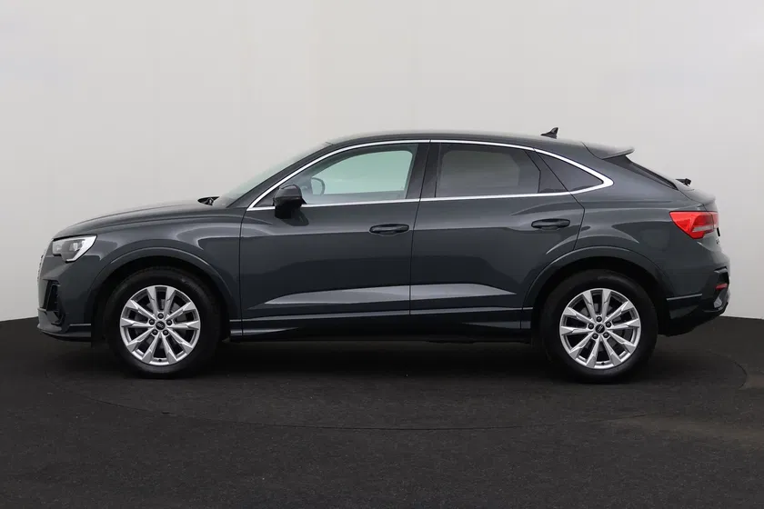 Audi Q3 Sportback – Image 28