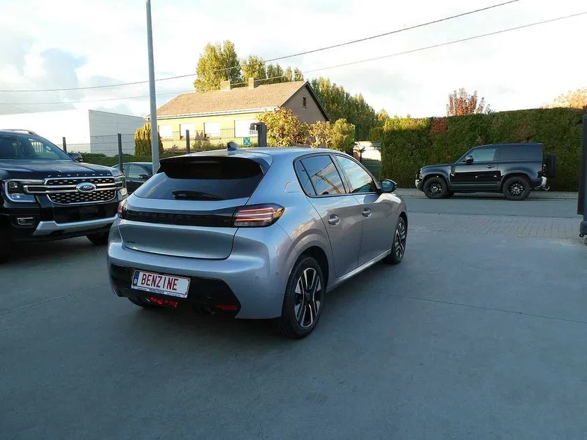 Peugeot 208 – Image 25