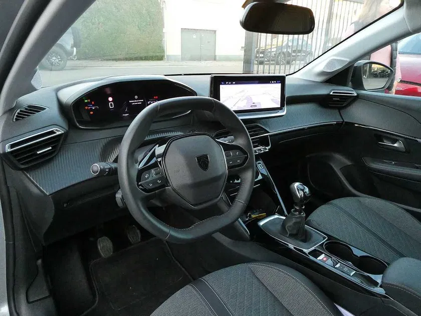 Peugeot 208 – Image 20
