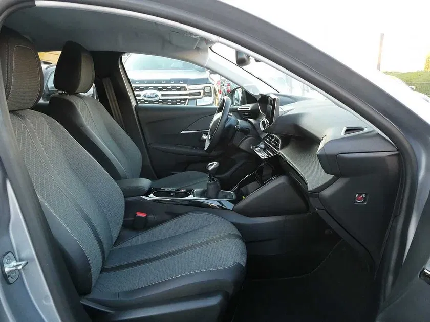 Peugeot 208 – Image 24
