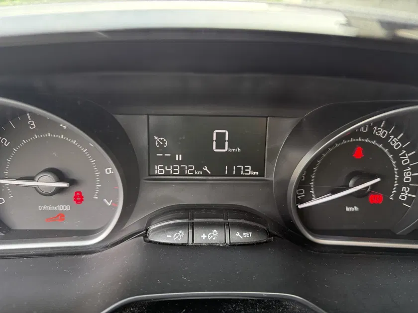 Peugeot 208 – Image 7