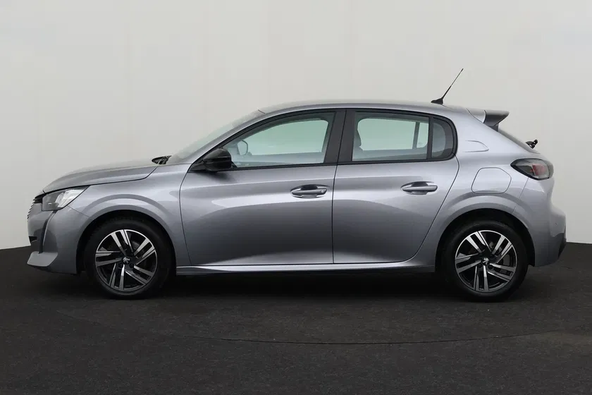 Peugeot 208 – Image 10