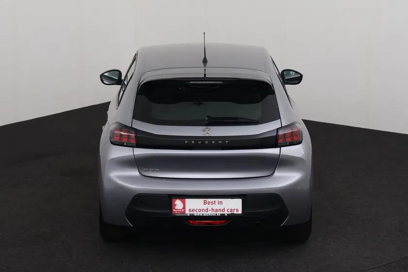 Peugeot 208 – Image 6