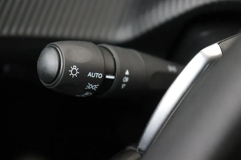 Peugeot 208 – Image 23