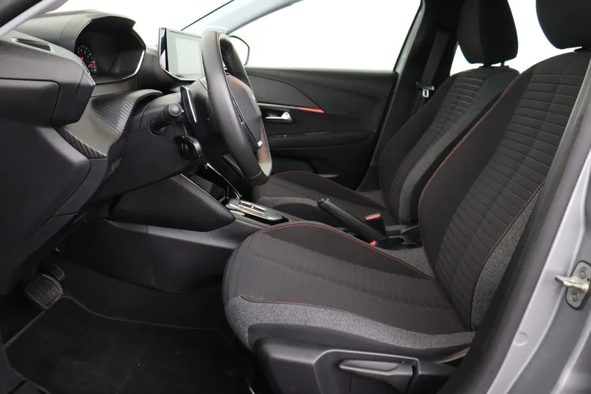 Peugeot 208 – Image 2