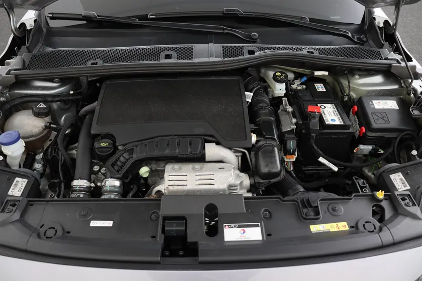 Peugeot 208 – Image 15