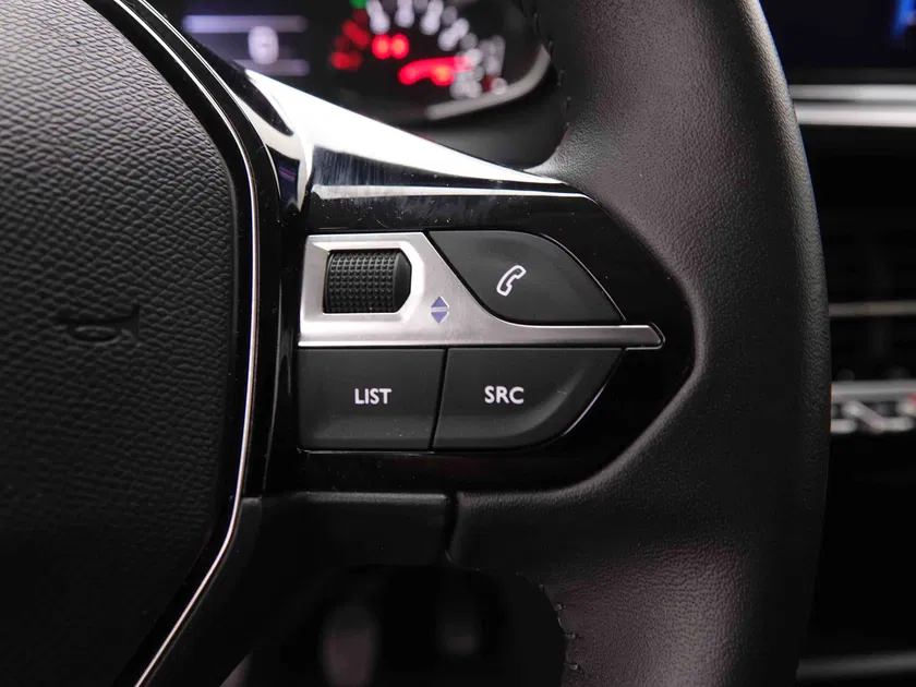 Peugeot 208 – Image 5