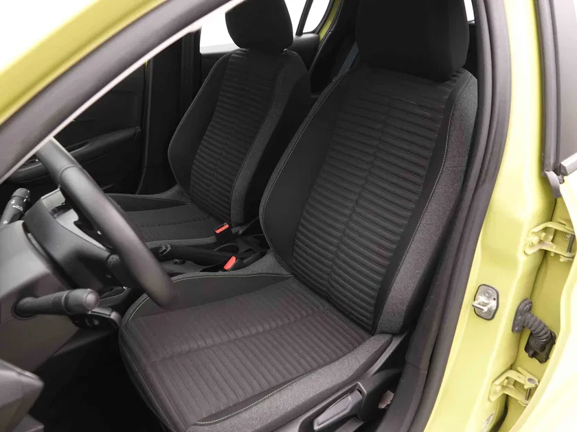 Peugeot 208 – Image 17