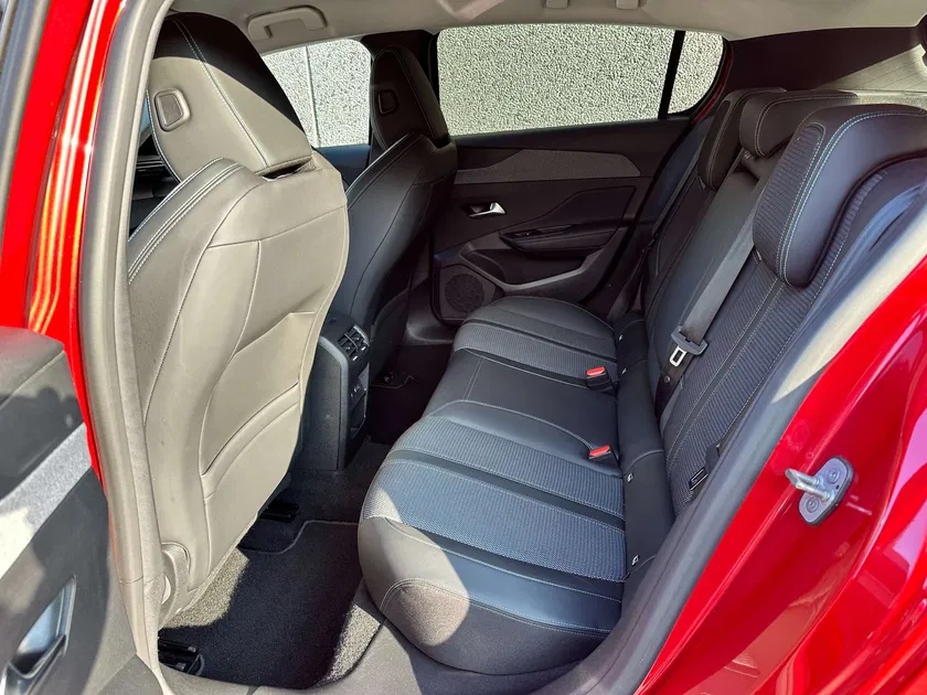 Peugeot 308 – Image 11