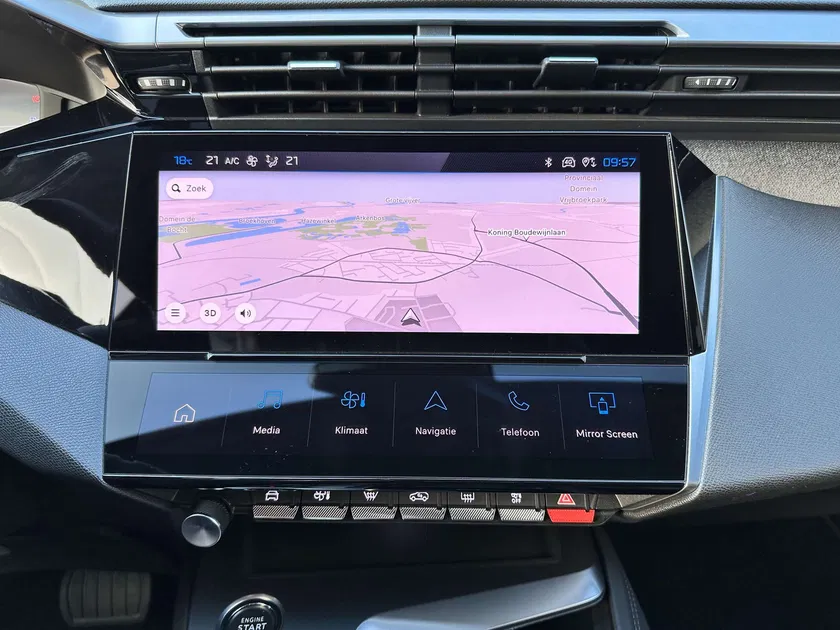 Peugeot 308 – Image 9