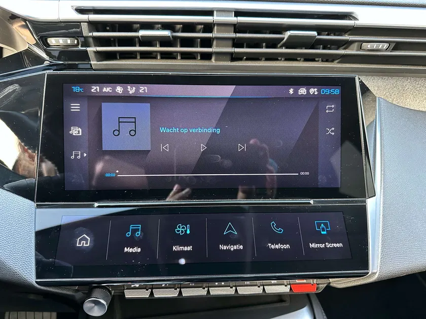 Peugeot 308 – Image 4