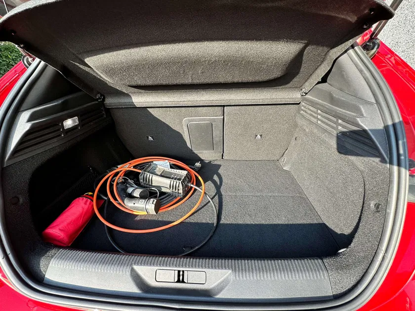 Peugeot 308 – Image 2