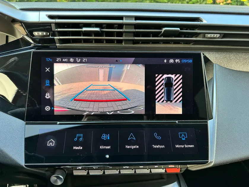 Peugeot 308 – Image 8